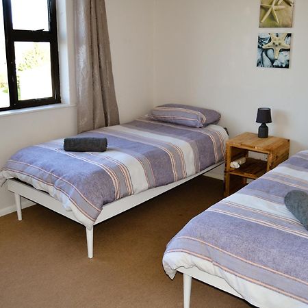 Just Breezy - Visit Langebaan Apartment Bagian luar foto